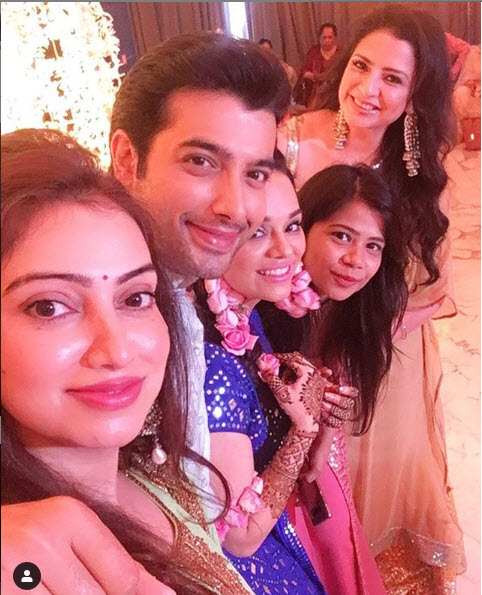 Sharad Malhotra and Ripci Bhatiaââ¬â¢s mehendi