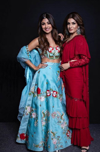 Shilpa Shetty Kundra and Raveena Tandon bonding like BFFs