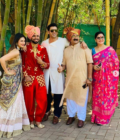 Divyanka Tripathi Dahiya And Her Hubby, Vivek Dahiya Looked Smashing Hot At A Friendââ¬â¢s Wedding