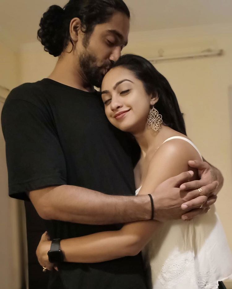 Abigail Pande's Birthday Wish For Saman Johar