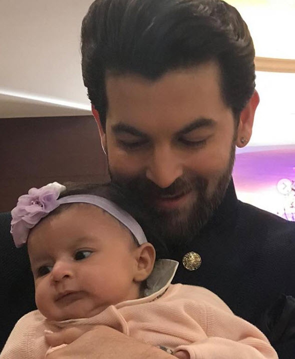 Neil Nitin Mukesh and his daughter