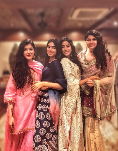 Janhvi Kapoor and Shanaya Kapoor