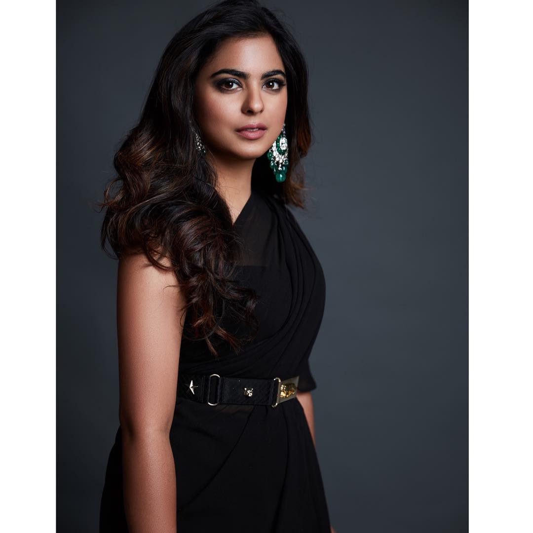 Deepika Padukone Sabyasachi Inspired Black Gold Lehenga Choli Set – Siya  Fashions