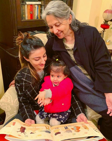 Soha, Sharmila and Inaaya