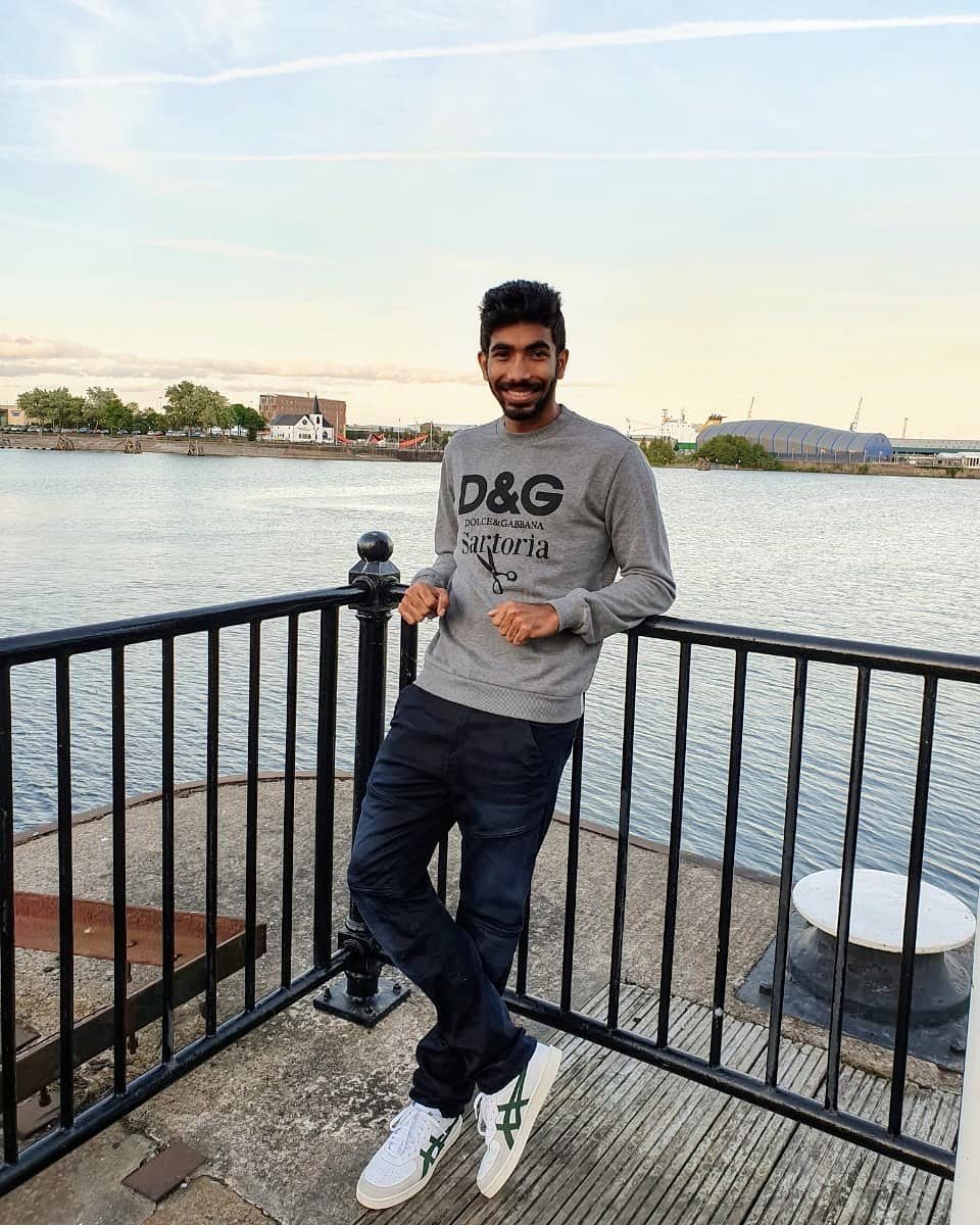 Jasprit Bumrah and Anupama Parameswaran linked up