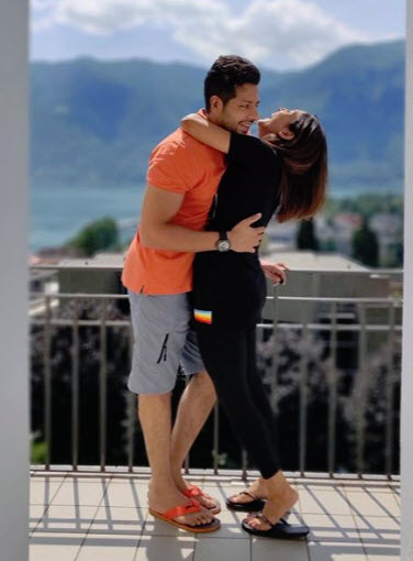 Neeti Mohan and Nihaar Pandya