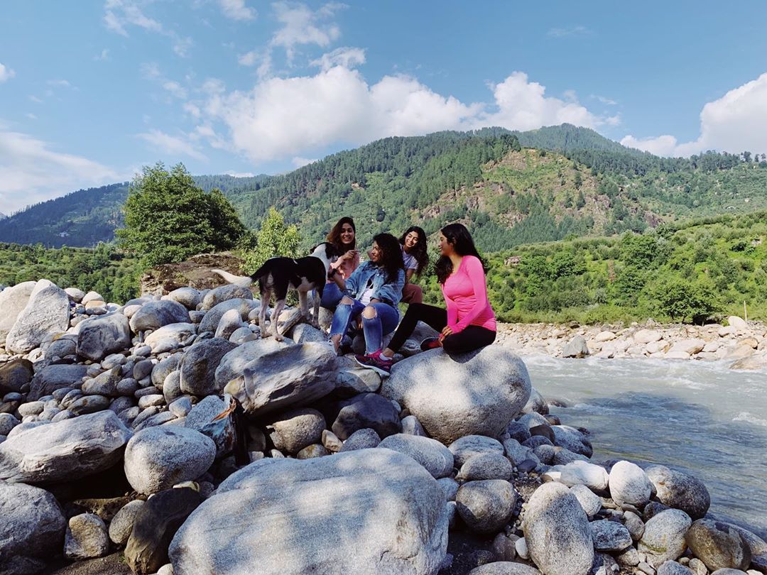 Janhvi Kapoor and Khushi Kapoor