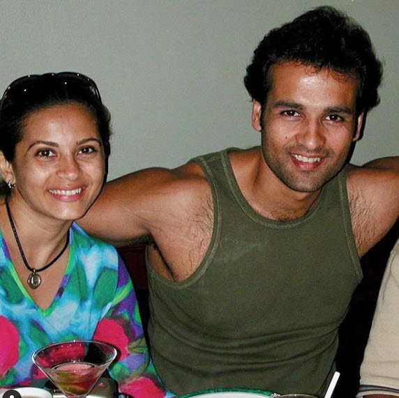 Rohit Roy And Manasi Joshi