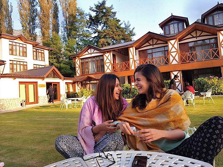 Alia Bhatt and Akansha Ranjan Kapoor