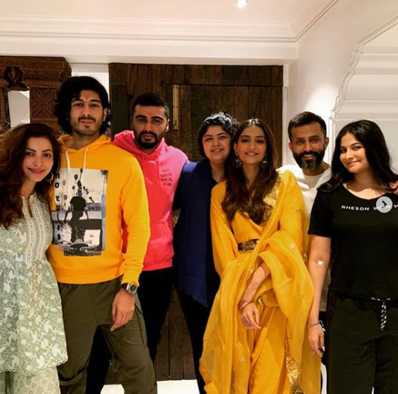 Sonam Kapoor and all siblings