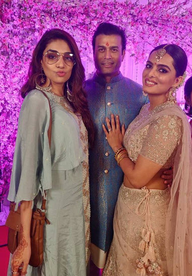 Ruhi Chaturvedi and Shivendraa Om Saainiyol