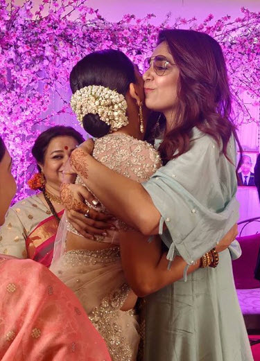 Ruhi Chaturvedi and Shivendraa Om Saainiyol