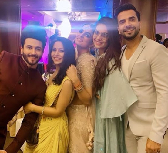 Ruhi Chaturvedi and Shivendraa Om Saainiyol