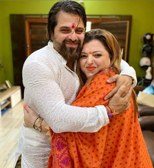 Bakhhtyar Irani Shares A Heartfelt Note For Wife Tanazz Irani On Bakhhtyar Irani Shares A Heartfelt Note For Wife Tanazz Irani On