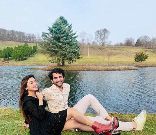 Ayushmann sethi and girlfriend