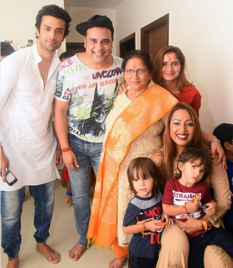 kashmera from ganesh cathurhti