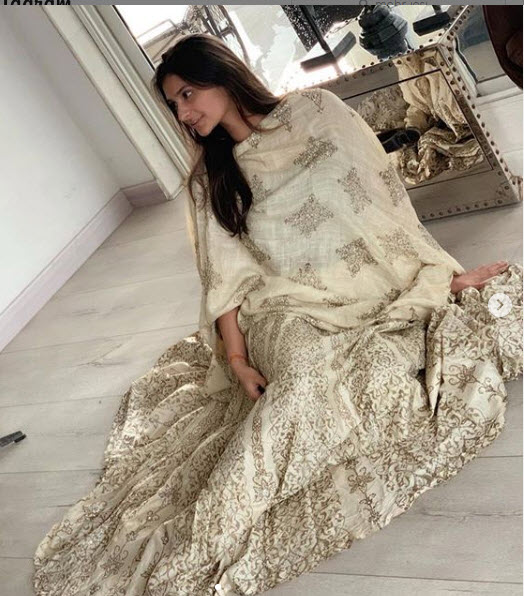 Mehr at Ganesh Chaturthi