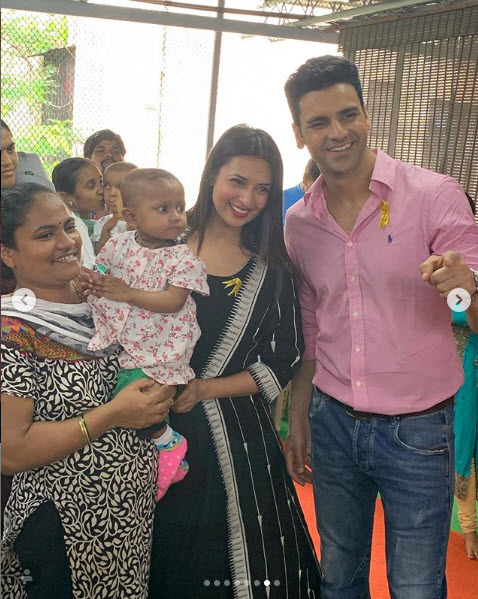 divyanka and vivek at an ngo