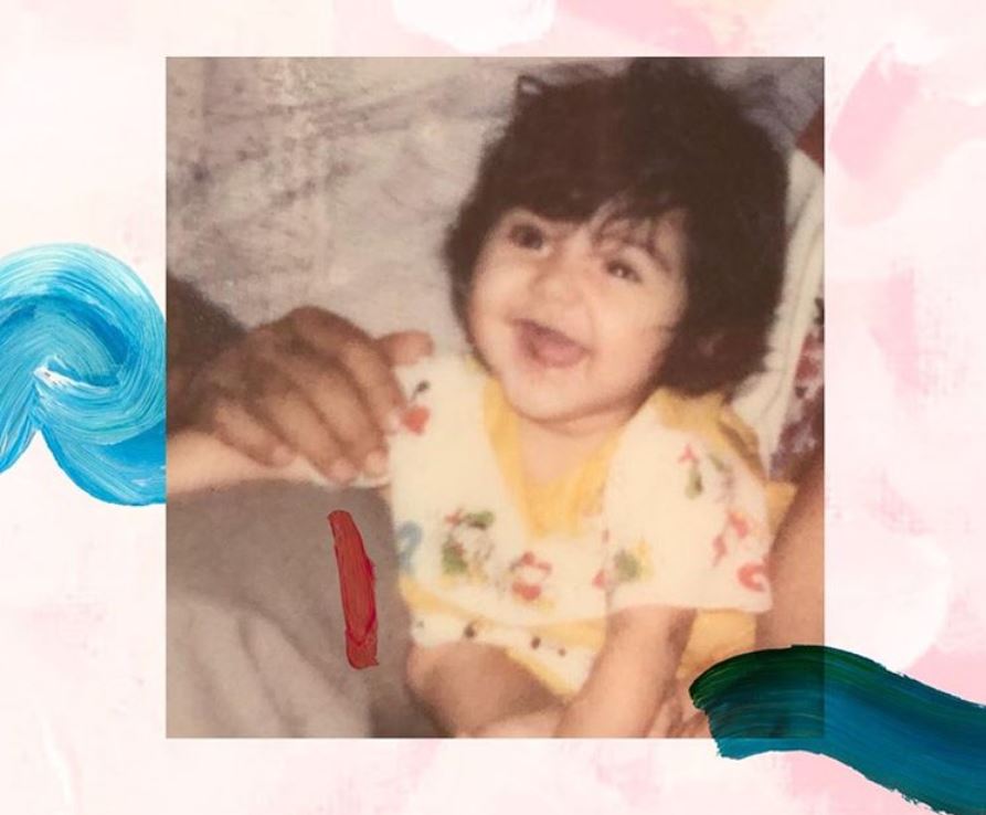 anushka childhood image