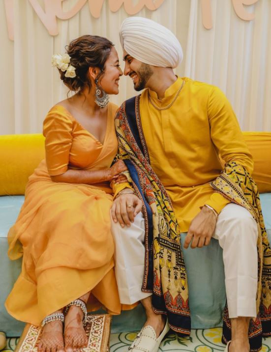 Neha Kakkar and Rohanpreet SIngh 