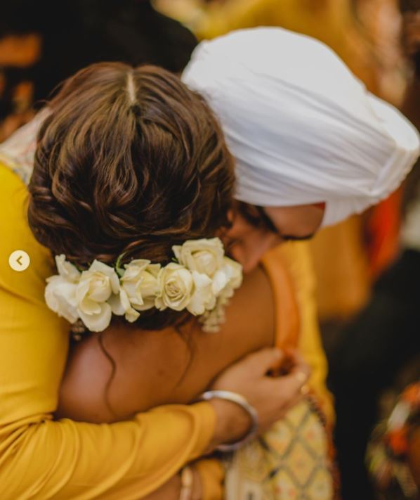 Neha Kakkar and Rohanpreet SIngh 