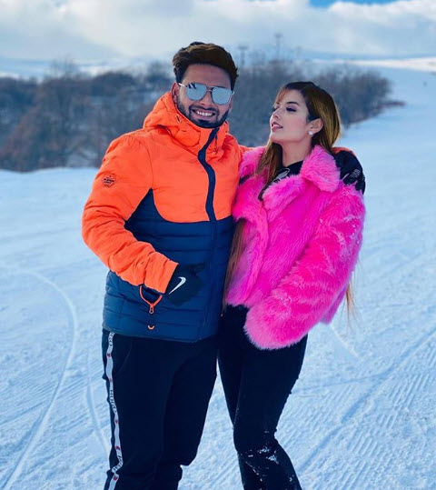 rishabh pant and isha negi