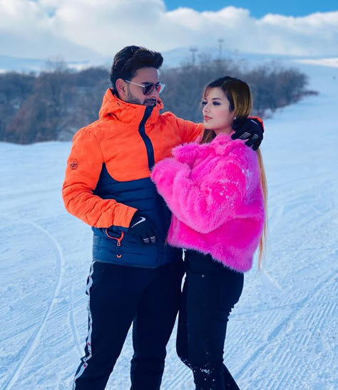 rishabh pant and isha negi