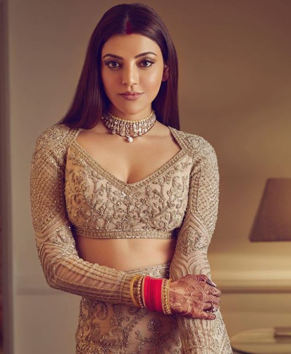 Kajal Aggarwal Posts Pics From Her Reception & Her Graceful Look In Fish-Cut Lehenga Floored Us | Laughing Colours