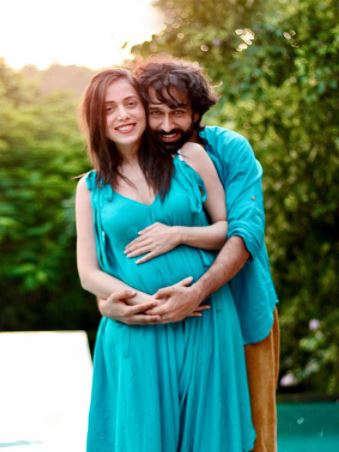 Naakul Mehta Jankee Parekh Pregnancy