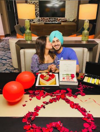 Neha Kakkar Honeymoon