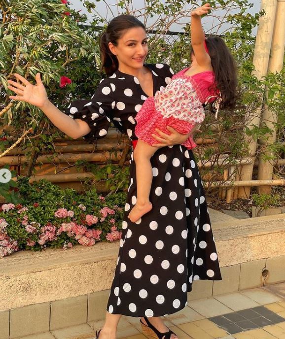 Soha Ali Khan and Inaaya Naumi Kemmu