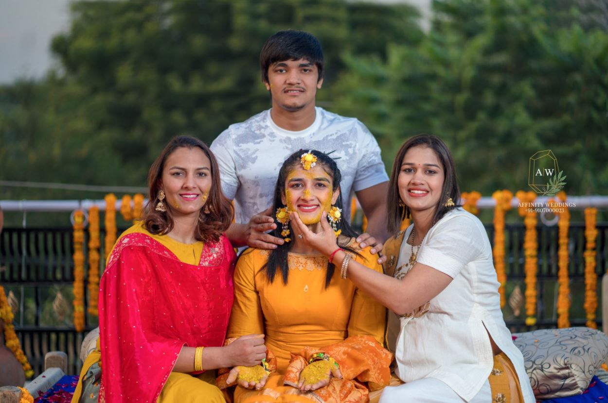 Sangeeta Phogat and Geeta Phogat