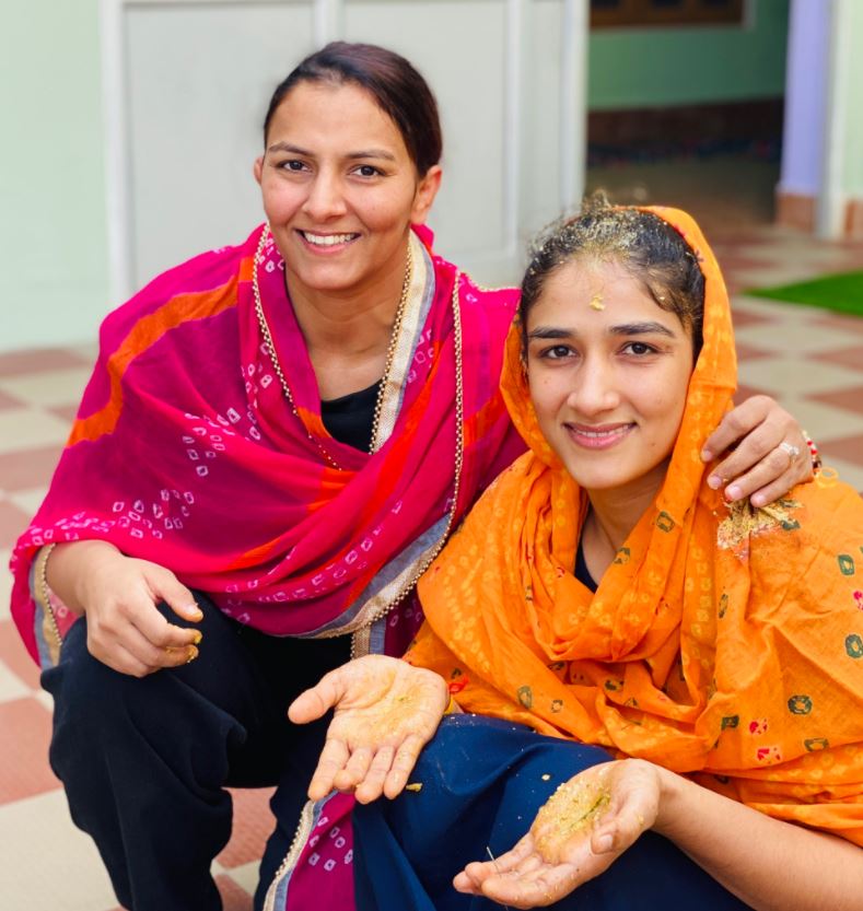 Sangeeta Phogat and Geeta Phogat