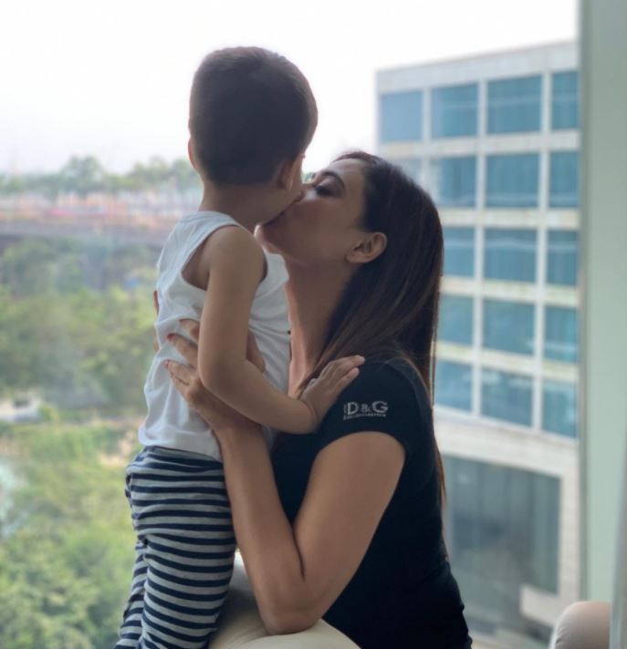 Shweta Tiwari with her son