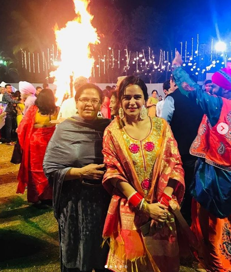 Mona Singh Lohri Pictures