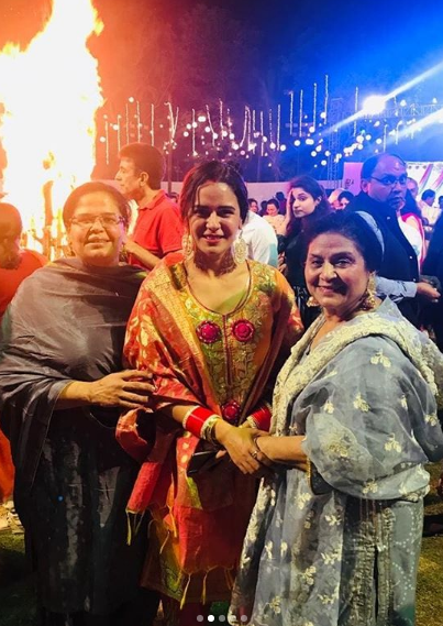Mona Singh Lohri Pictures