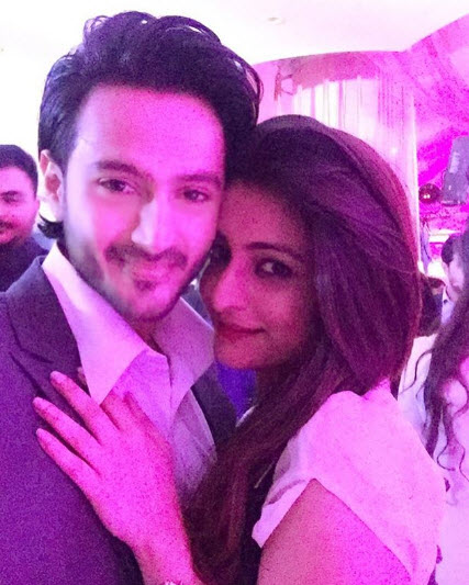 Dhruv Bhandari and Shruti Merchant