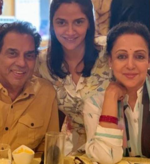 Hema Malini and Dharmendra with Ahana Deol