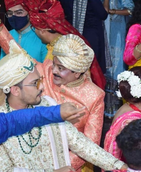 Aditya Narayan wedding