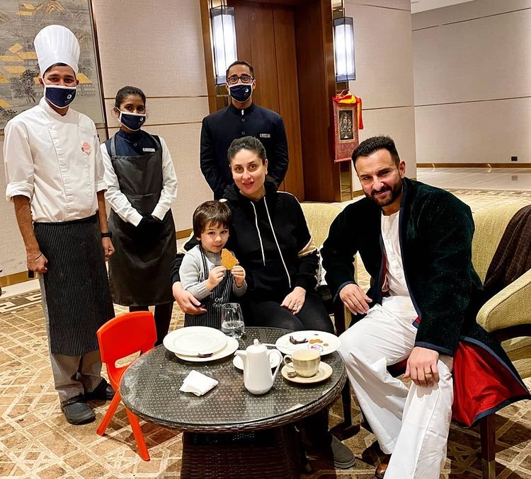 Saif Ali Khan, Kareena Kapoor Khan and Taimur Ali Khan