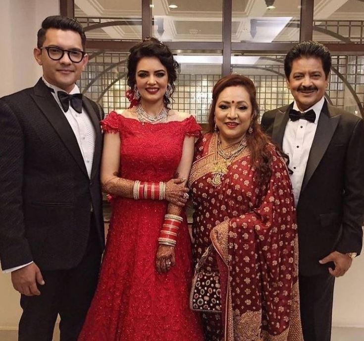 Udit Narayan, Deepa Narayan Jha, Aditya Narayan and Shweta Agarwal