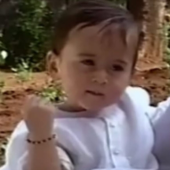 Krishna Shroff shares baby picture of Tiger Shroff