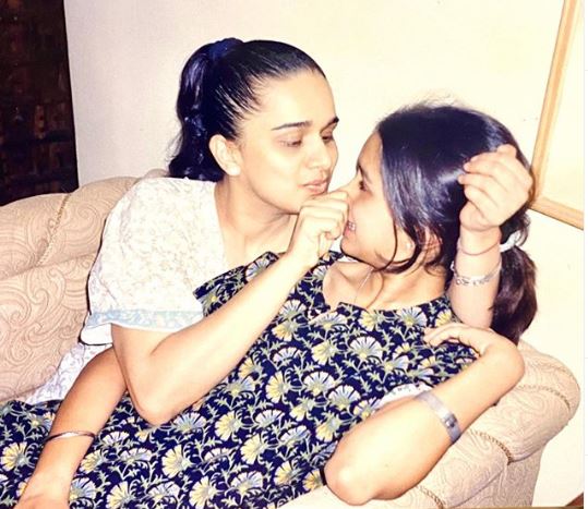 Shraddha Kapoor mommy