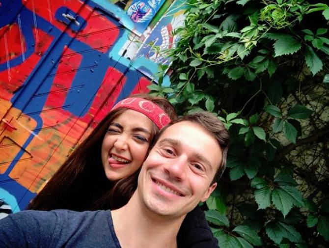 Monali Thakur and Maik Richter