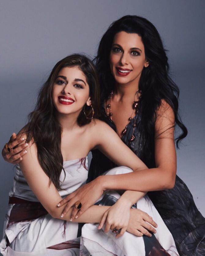 Alaya F and Pooja Bedi