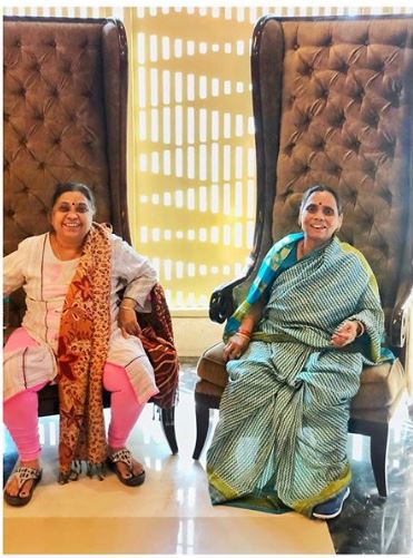 Rithvik Dhanjani Mother