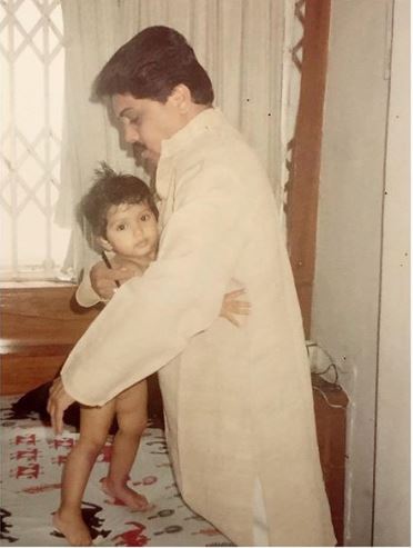 Bhumi Pednekar father