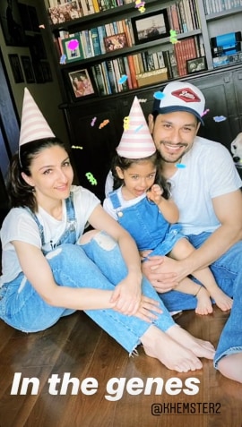 Soha Ali Khan, Kunal Kemmu and Inaaya Naumi Kemmu