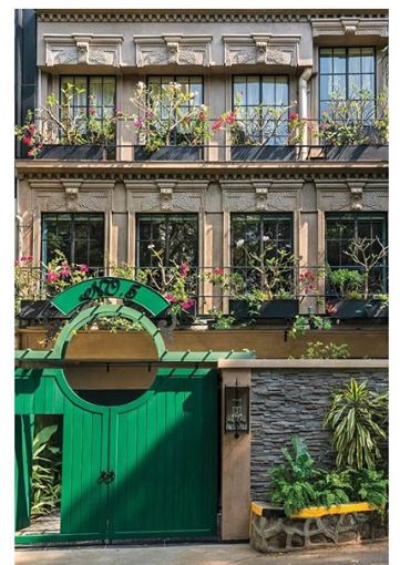 Kangana Ranaut Net Worth Income Fee Luxury Bungalows Houses Supercars Property