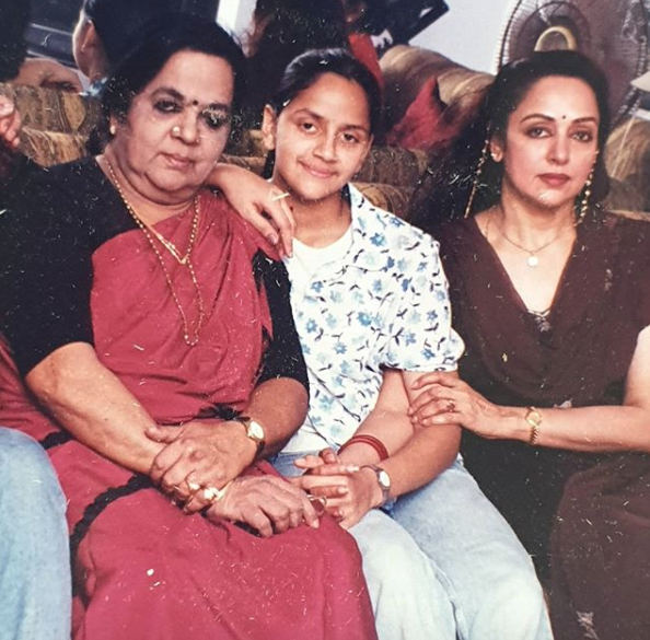 Jaya Chakravarti, Hema Malini and Ahana Deol